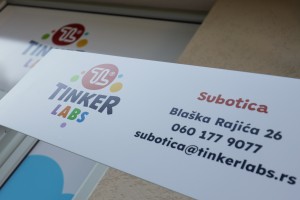 "Tinker labs" školica