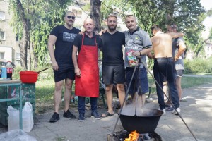 Humanitarno kuvanje i bazar za Leonu i Lea - "Naše malo je nekome sve"