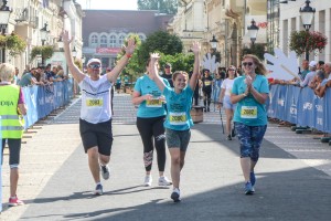 6. "Subotički polumaraton - Trči kroz istoriju", finišeri (ulazak na cilj)