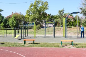 Teretana na otvorenom u Kertvarošu