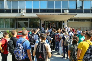 Edukacija: „Pažljivo sa životima“ i „Gledaj da te vide“