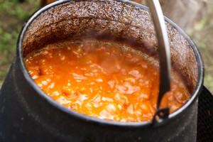 "Kotlićijada" u Gerontološkom klubu "Kertvaroš"