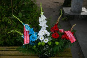 Polaganje venaca kod postamenta Jovanu Mikiću Spartaku