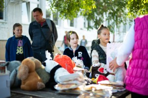 Humanitarni bazar u OŠ "Sveti Sava"