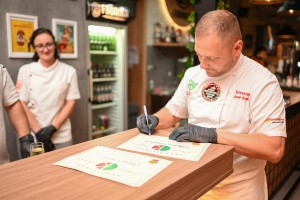 Fabrika burger & pizza bar - novi ukusi i kombinacije sastojaka napolitanskih pica