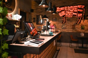 Fabrika burger & pizza bar - novi ukusi i kombinacije sastojaka napolitanskih pica