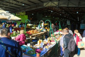 "Gastro jutro na buvljaku" - specijaliteti lokalnih proizvođača