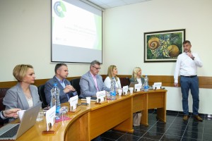 Seminar "Ključni izazovi za privredu na putu zelene transformacije"