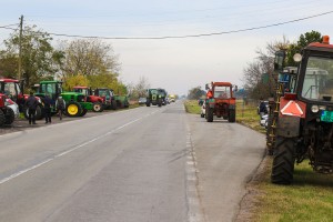 Početak protesta poljoprivrednika na Žedničkom putu