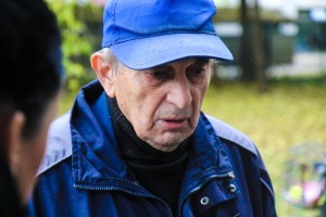 Polaganje venaca na spomenik "Balada vešanih"