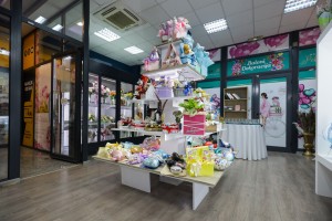 "Balooni Tornado" - sve vrste dekoracija, poklona, cvetnih aranžmana, balona i mnogo čega drugog na jednom mestu