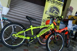 XXIV Trka Deda Mrazeva uz obalu jezera Palić