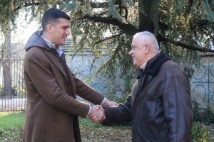 Državni sekretar Kešelj i gradonačenik Bakić uručuju donacije za podmladak FK "Bikovo"