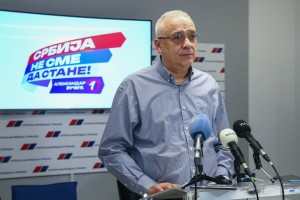 Izborna noć u sedištu SNS-a