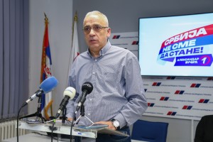 Izborna noć u sedištu SNS-a