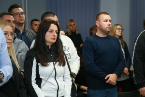 Izborna noć u sedištu SNS-a