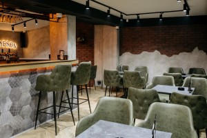 ReOpening - caffe "White lounge"