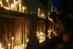 Badnji dan - obred, loženje badnjaka i kulturno-umetnički program