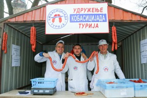 Promocija "Turijske kobasicijade" i uručenje donacije za Narodnu kuhinju Crvenog krsta