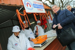 Promocija "Turijske kobasicijade" i uručenje donacije za Narodnu kuhinju Crvenog krsta