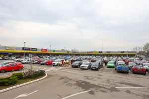 "STOP SHOP" - program u okviru proslave osam godina postojanja