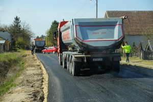 Obilazak radova na asfaltiranju Ljermontove ulice
