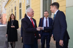 Ambasador SAD u poseti SVM