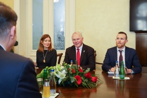 Ambasador SAD u poseti SVM