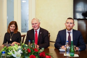 Ambasador SAD u poseti SVM