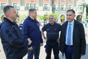 Mladi izviđači Srbije - druženje sa vatrogascima i edukacija za pružanje prve pomoći