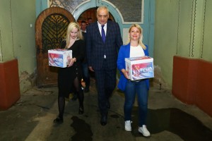 Predaja potpisa podrške subotičkog SNS-a za lokalne izbore