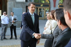 Predaja potpisa podrške Saveza vojvođanskih Mađara za lokalne izbore