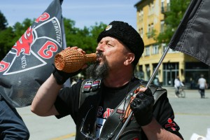 Marš Besmrtnog puka