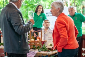 2. Salon vina ''WineSu''