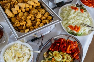 Nedeljni ručak u restoranu Salaš Ergela