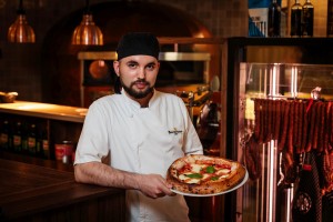 Napolitana pica po originalnoj recepturi i najkvalitetnjim sastojcima