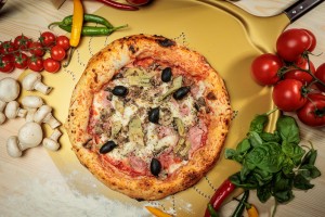 Napolitana pica po originalnoj recepturi i najkvalitetnjim sastojcima