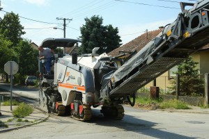 Obilazak radova na proširenju i asfaltrianju Ulice Kizura Ištvana