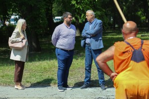 Obilazak radova na proširenju i asfaltrianju Ulice Kizura Ištvana