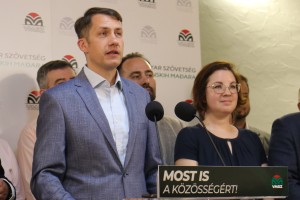 Izborni štab koalicije "Dr Balint Pastor - Savez vojvođanskih Mađara"