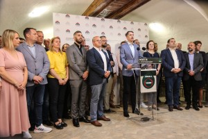 Izborni štab koalicije "Dr Balint Pastor - Savez vojvođanskih Mađara"