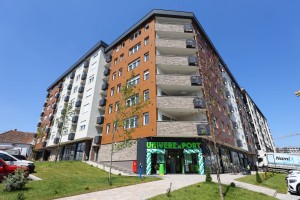 "Univerexport" prodavnica na Prozivci (Osmog marta 20)