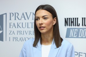 Polaganje prijemnog ispita na Pravnom fakultetu za privredu i pravosuđe