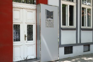 Polaganje prijemnog ispita na Pravnom fakultetu za privredu i pravosuđe