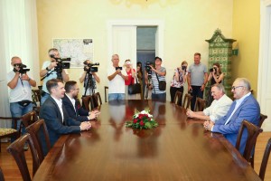 Balint Pastor u razgovoru sa direktorom RTV na temu informisanja na mađarskom jeziku