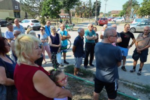 Razgovor sa meštanima Makove sedmice povodom neprijatnih mirisa koji se osećaju u vazduhu
