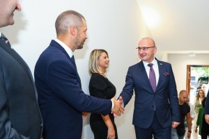 Ministar Grlić Radman u poseti Hrvatskom nacionalnom veću
