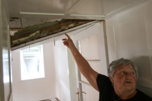 Obilazak urušene kuće Slavice Prćić iz Đurđina