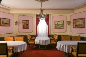 Potpisivanje Sporazuma između mađarske i srpske pošte