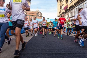 7. Subotički polumaraton - početak trke i trkači